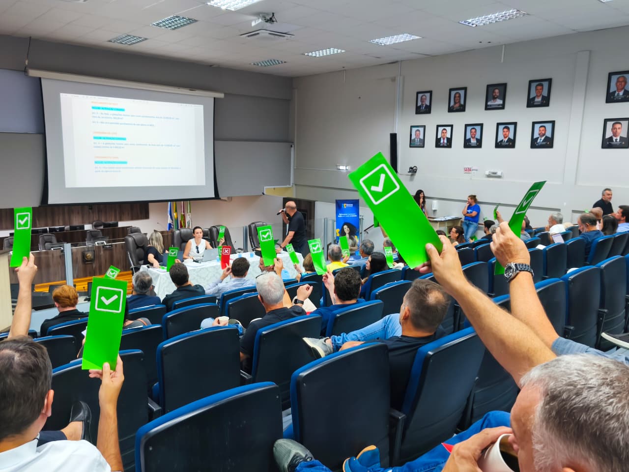 Confer�ncia de revis�o da Lei de Microzoneamento de Balne�rio Cambori� � conclu�da