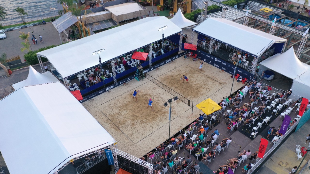 Sábado de sol é ideal para prática de Beach Tennis - Orla Rio