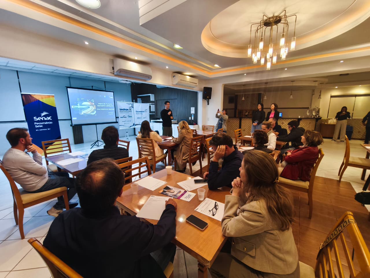 Delegados realizam primeira reuni�o sobre novo Plano Municipal de Turismo de BC
