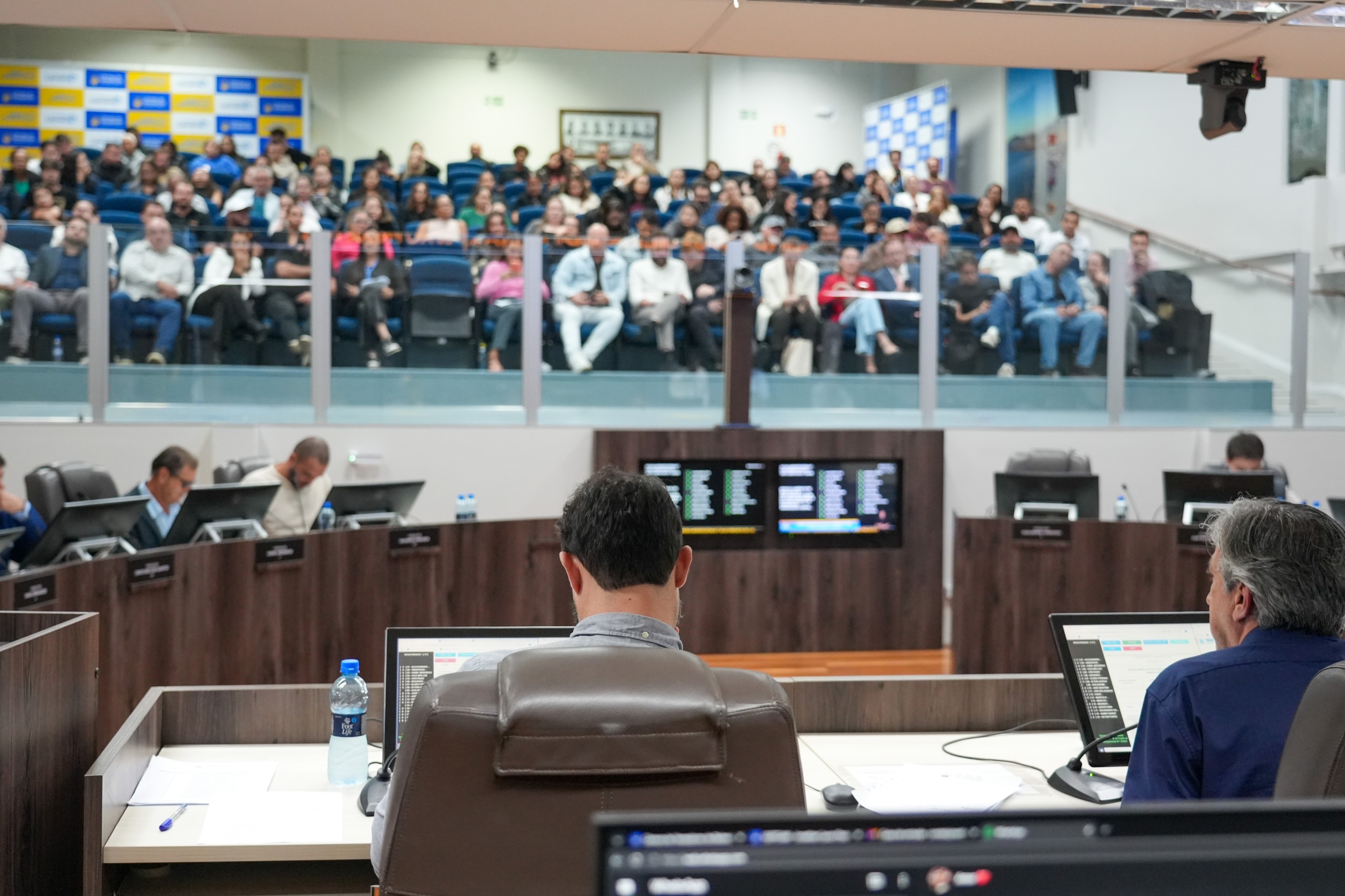 Novo microzoneamento de Balne�rio Cambori� � aprovado na C�mara de Vereadores 