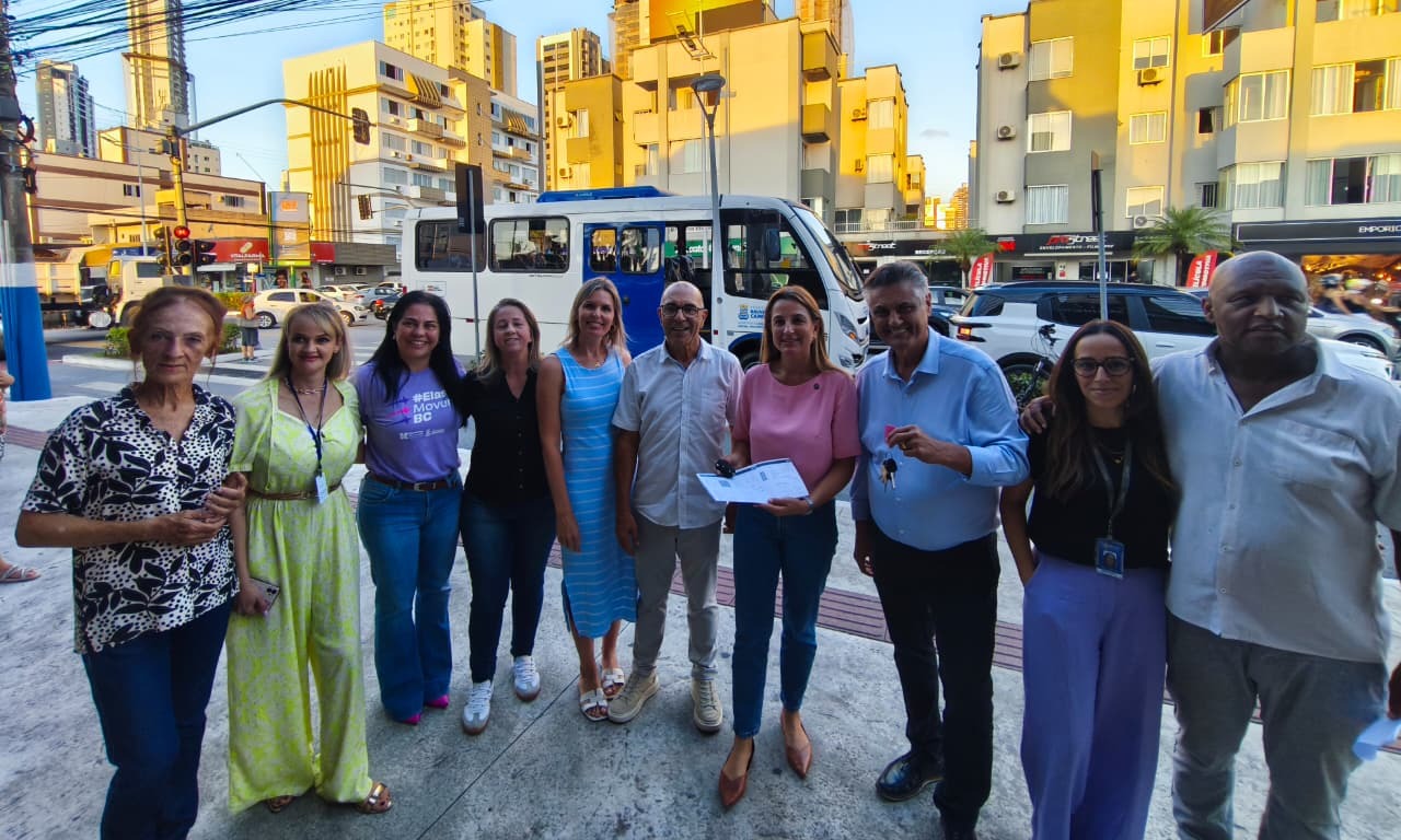 BC recebe novos ve�culos para ampliar atendimento social