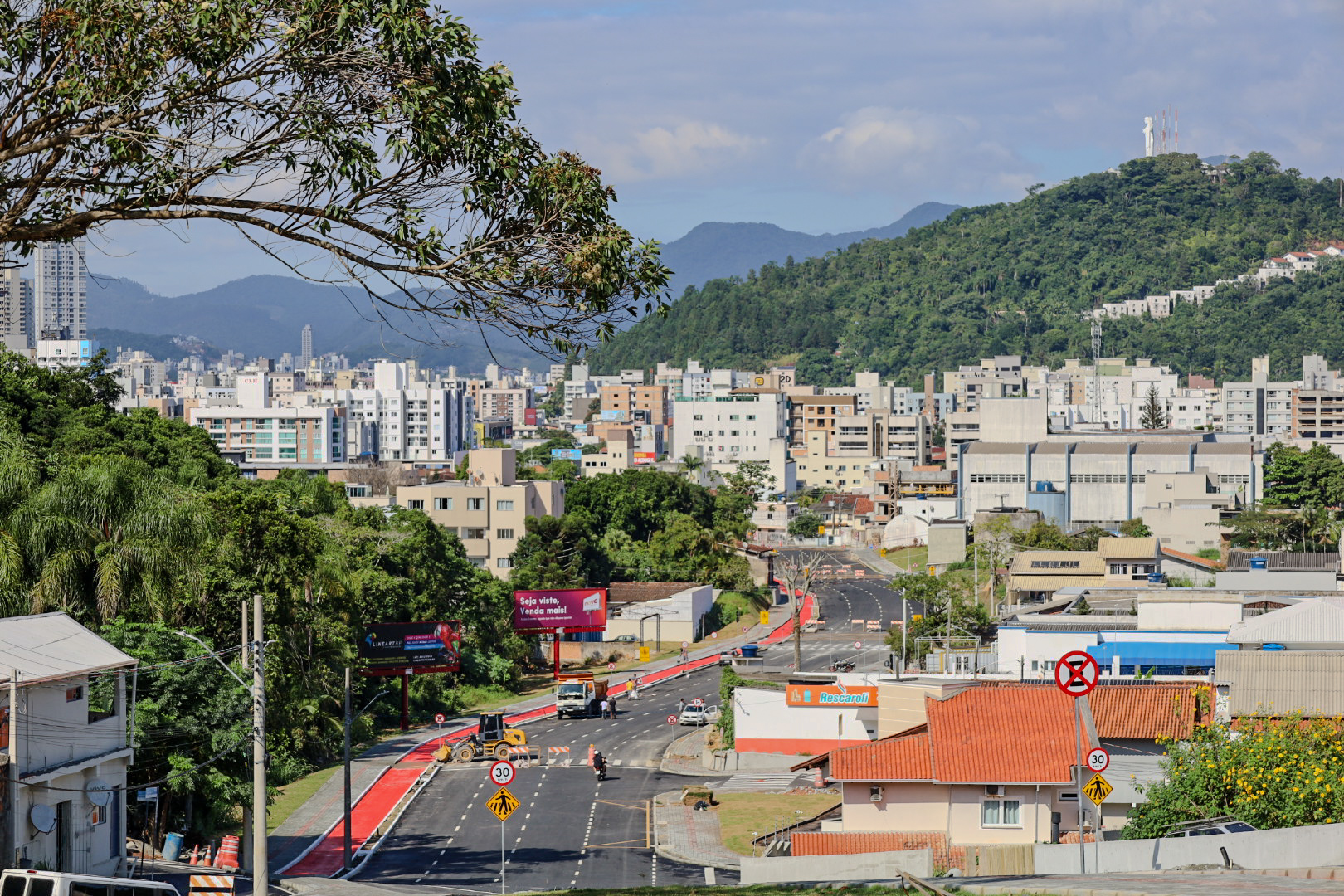 Prefeitura anuncia entrega do segundo trecho da Avenida Martin Luther