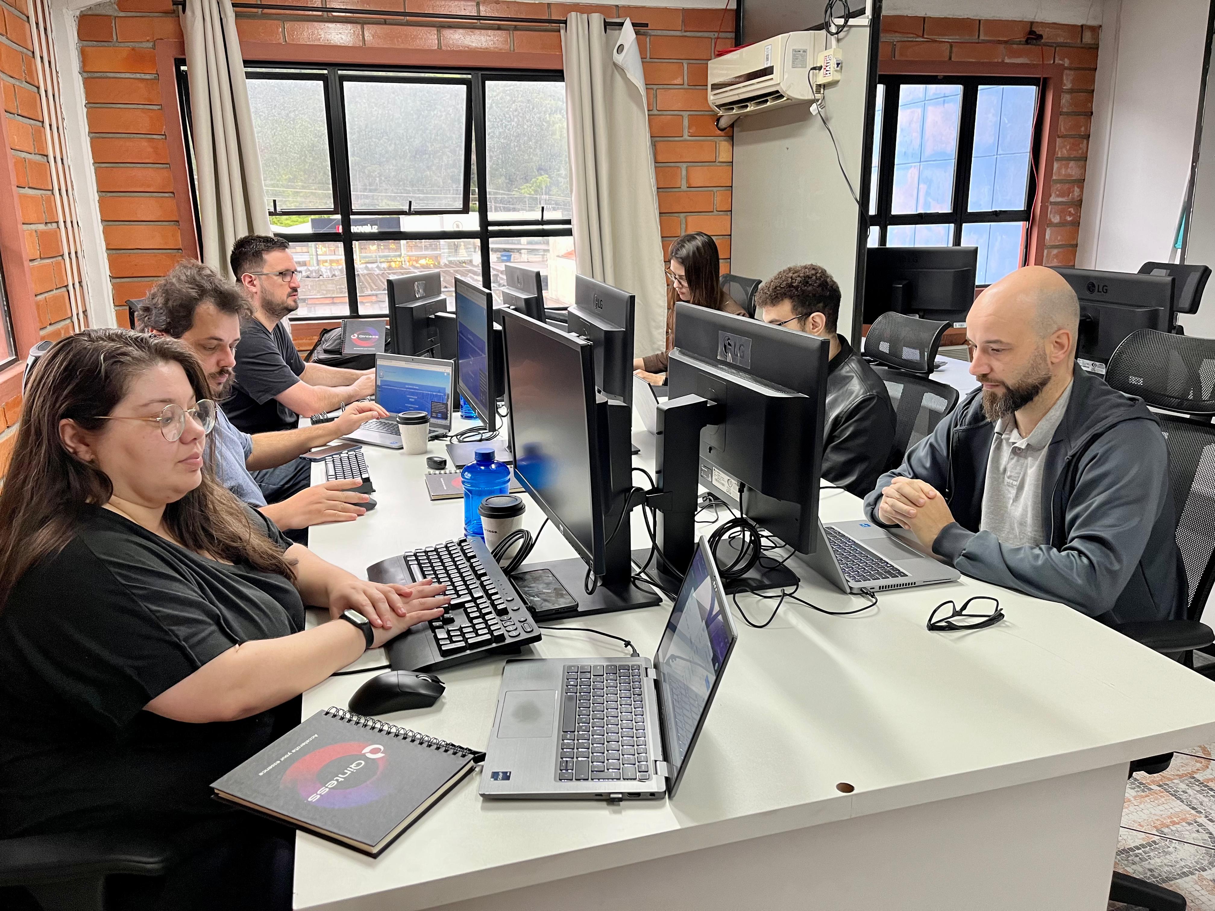 BC inicia fábrica de software para desenvolver soluções de sistemas
