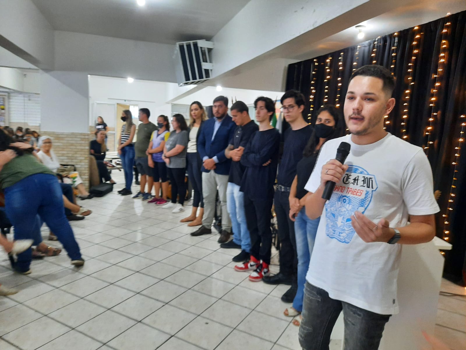 Emoção marca evento cinquentenário do Centro Educacional Municipal Presidente Médici | SC Hoje News Notícias de Santa Catarina - SC HOJE News