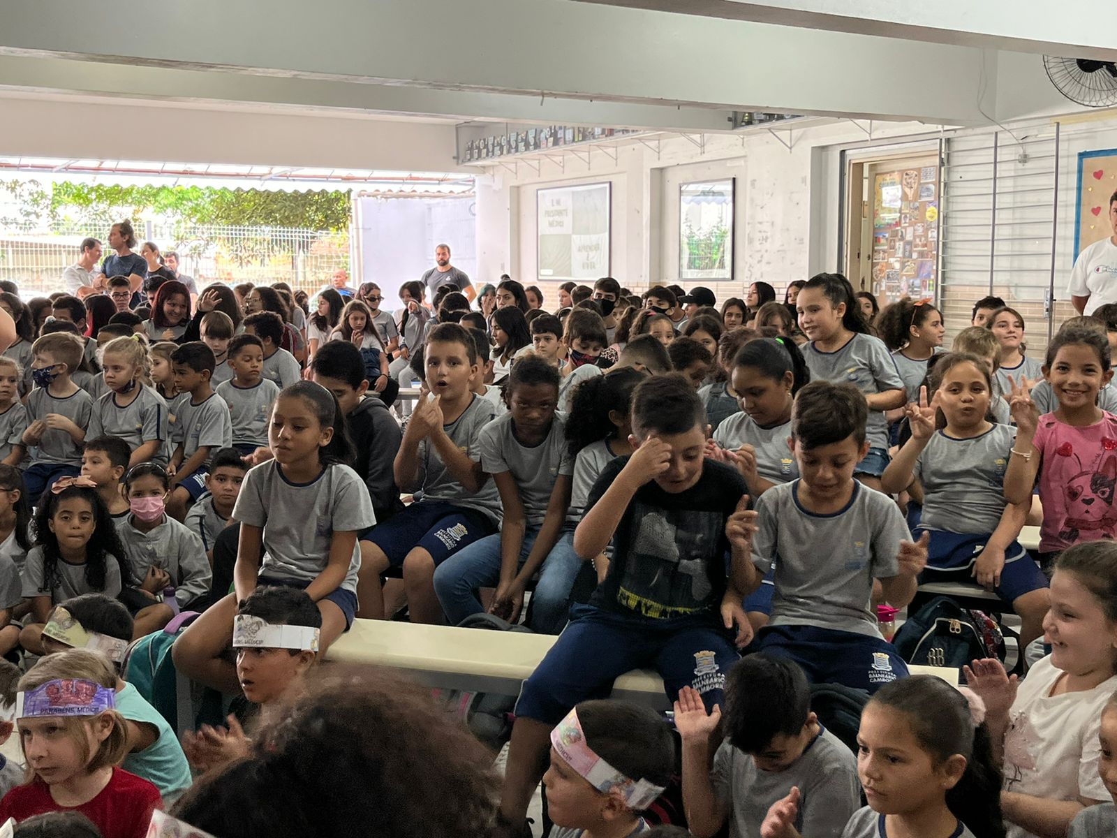 Emoção marca evento cinquentenário do Centro Educacional Municipal Presidente Médici | SC Hoje News Notícias de Santa Catarina - SC HOJE News