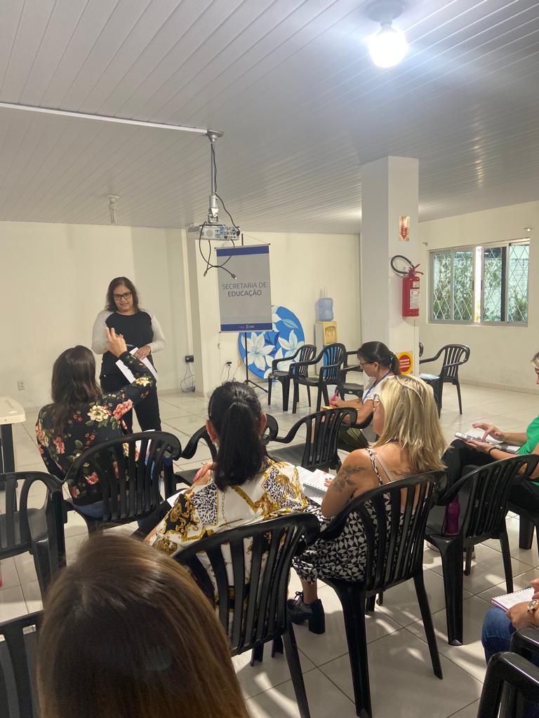 Ouvidoria apresenta palestra na Secretaria de Educação de Balneário Camboriú | SC Hoje News Notícias de Santa Catarina - SC HOJE News