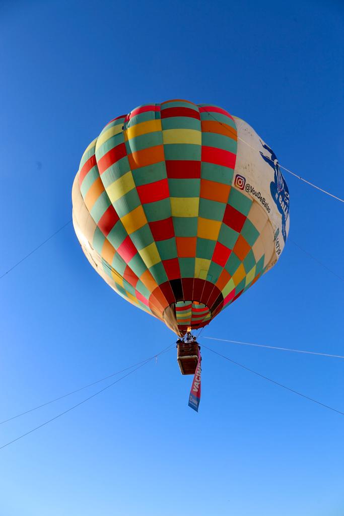 Profissionais de saúde fazem voo de balão em Balneário Camboriú | SC Hoje News Notícias de Santa Catarina - SC HOJE News