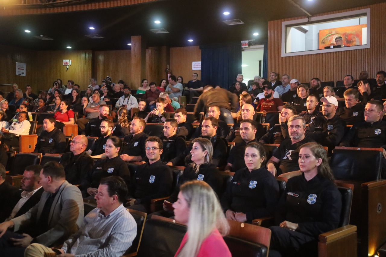 1º Encontro de Valorização do Profissional da Área de Trânsito homenageou agentes de trânsito | SC Hoje News Notícias de Santa Catarina - SC HOJE News