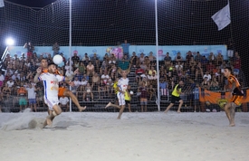 Arena de Futebol de Areia começa a ser montada na segunda-feira (9)